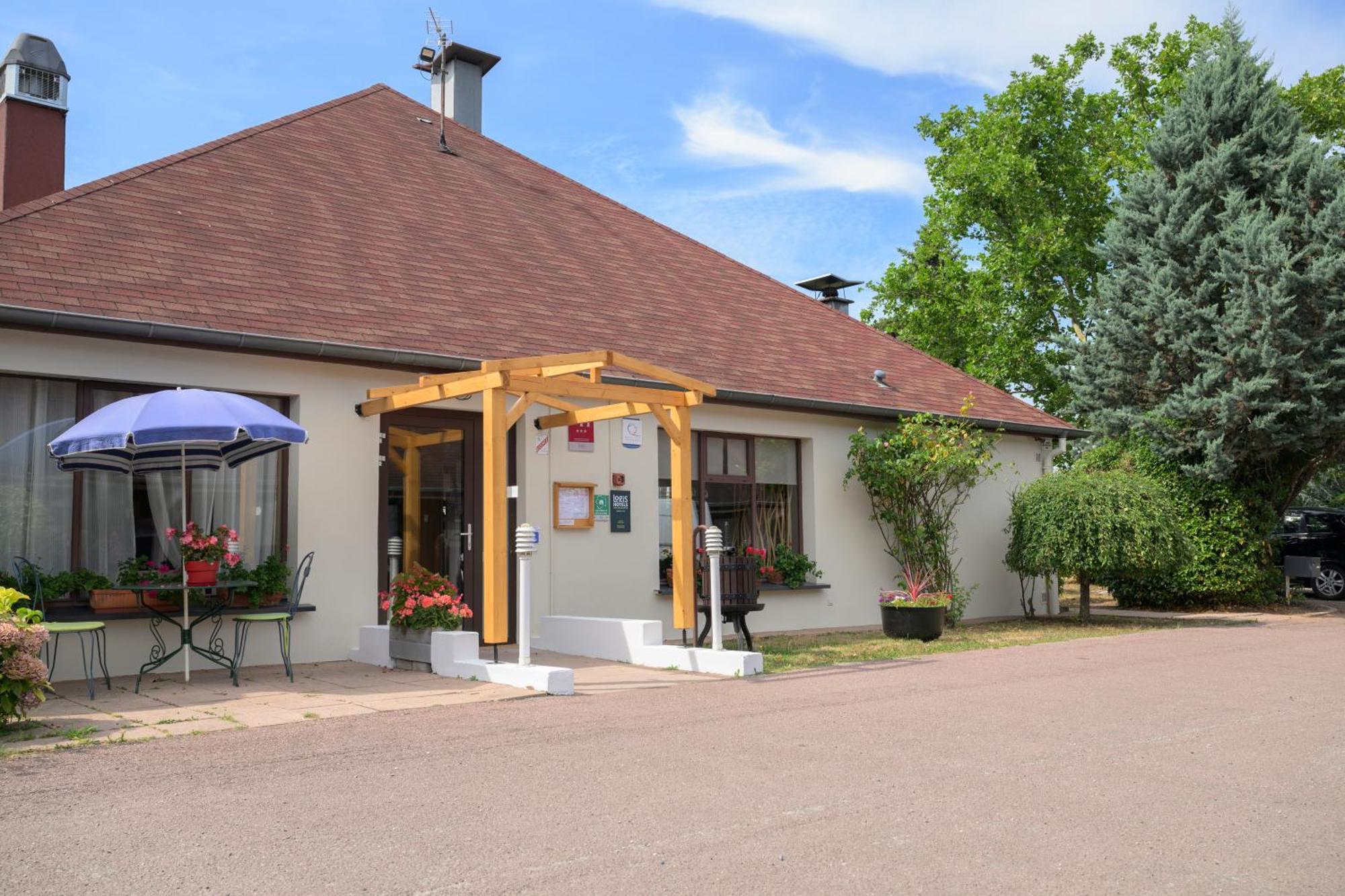 Hotel Restaurant Au Relais D'Alsace Rouffach Exterior photo